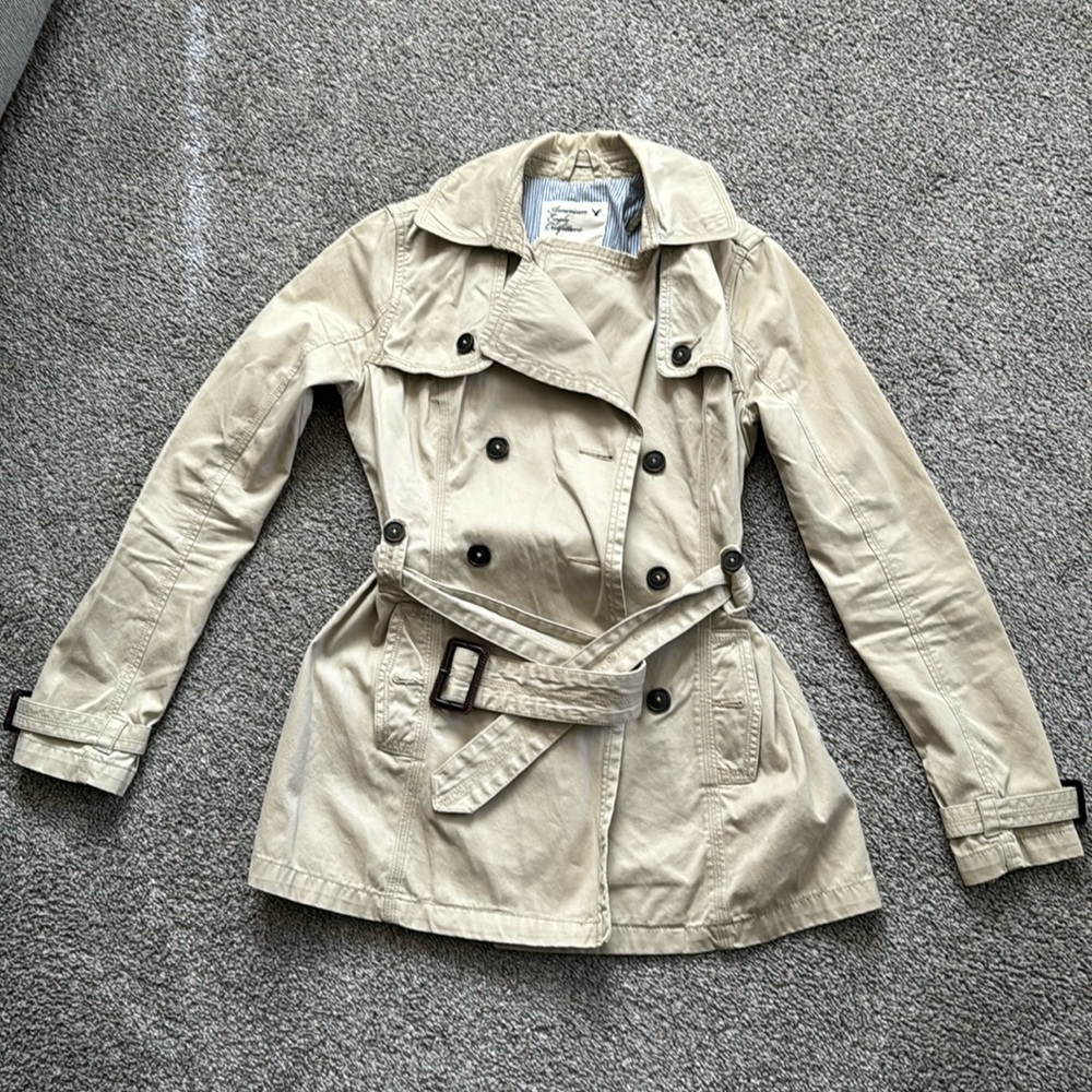 {American eagle} vintage trench coat unlined
